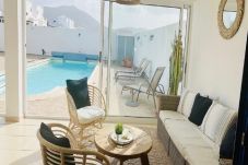 Villa in Playa Blanca - Casa Raina