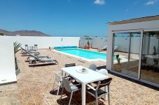 Villa in Playa Blanca - Casa Raina