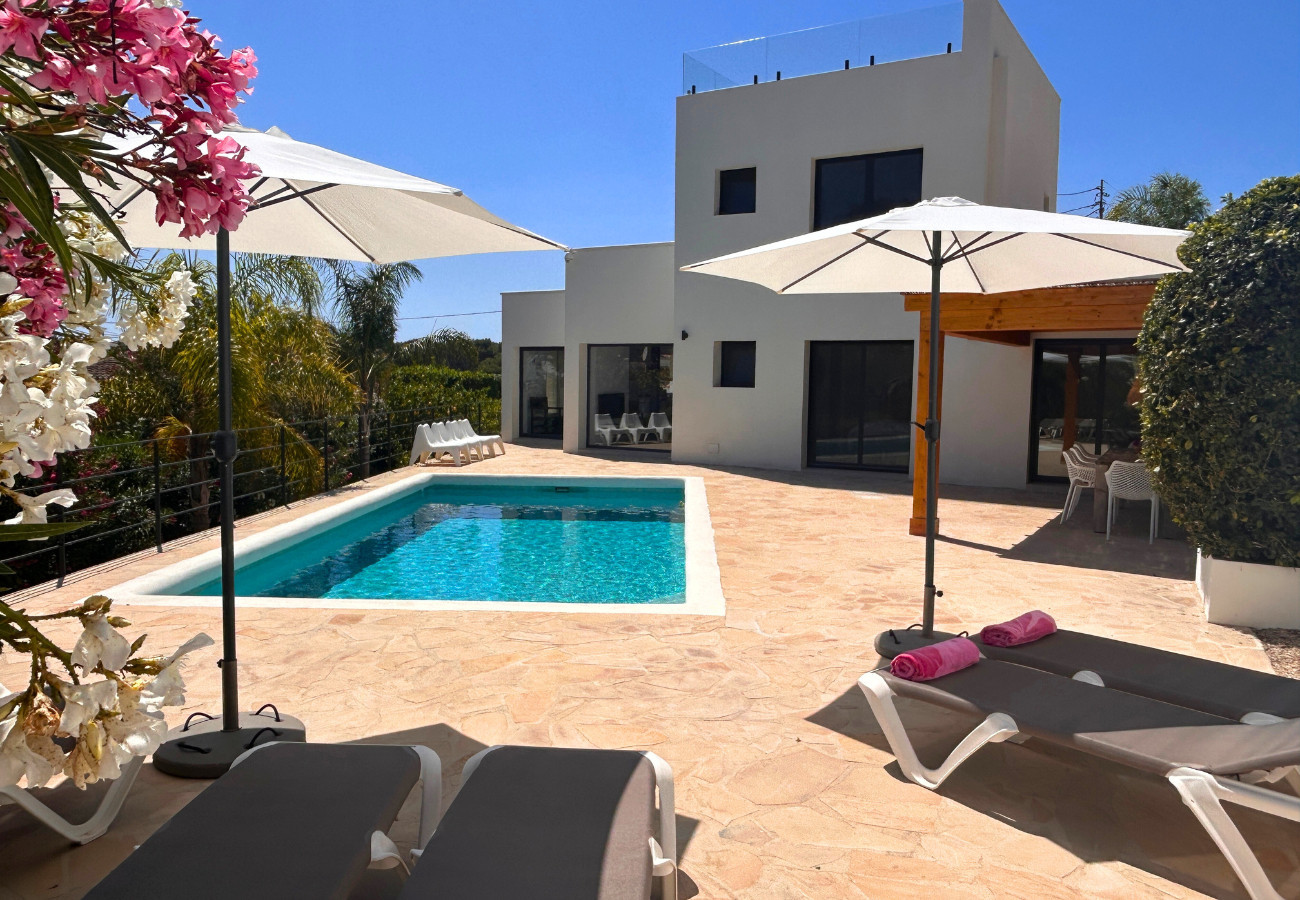 Villa/Dettached house in Moraira - Casita Travel | Villa Sol Naciente